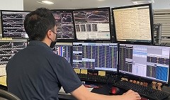 資金運用職(ディーラー職)
